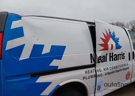 2021 Chevrolet Express Cargo Rwd 2500 Regular Wheelbase Wt from USA, damaged, VIN 1GCWGAFP1M1176054